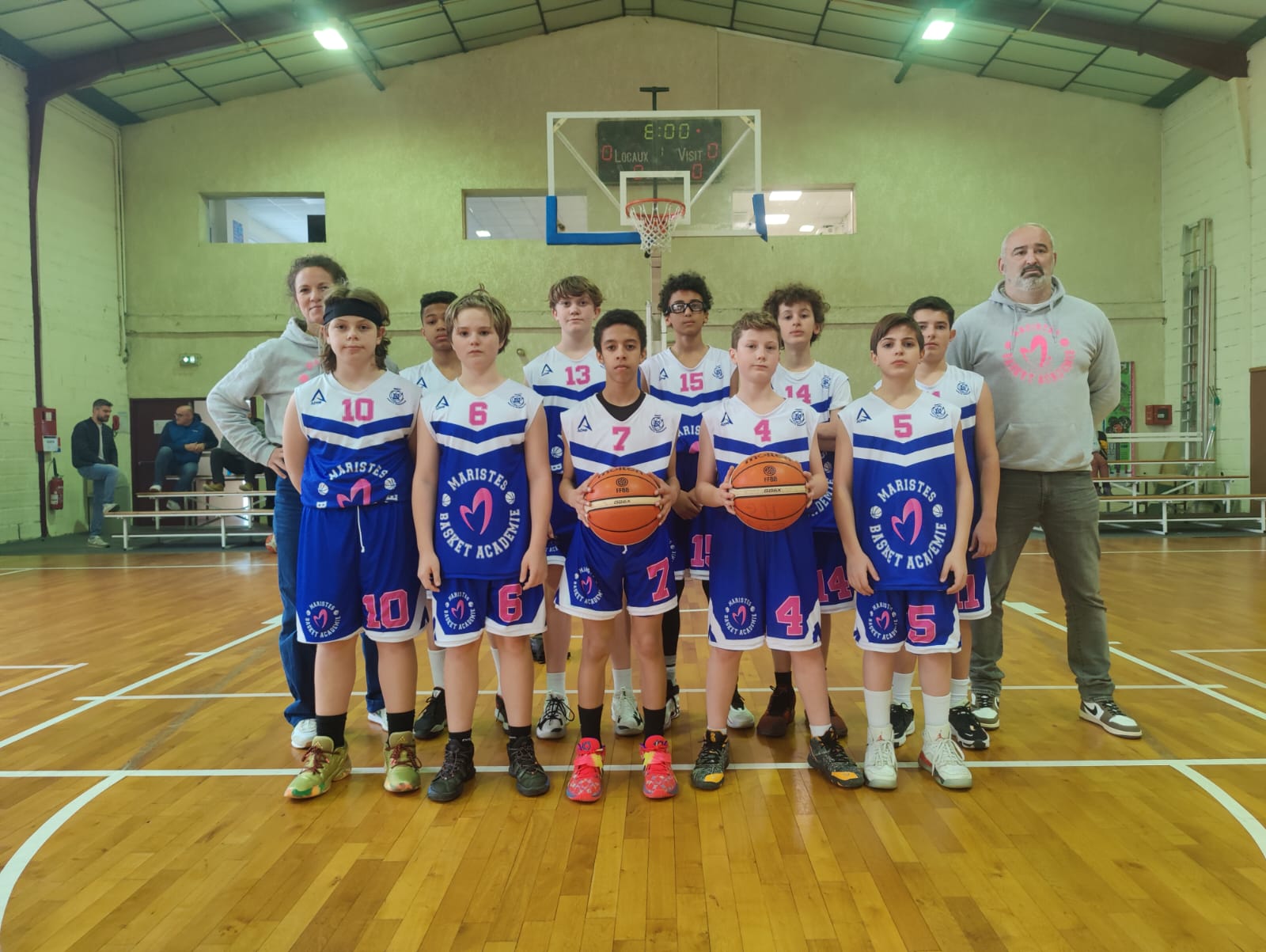 CHAMPIONS !