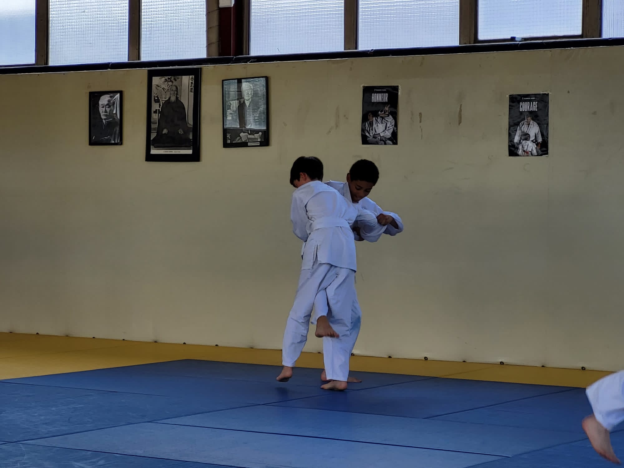 Visuel : Cours de judo des 6H